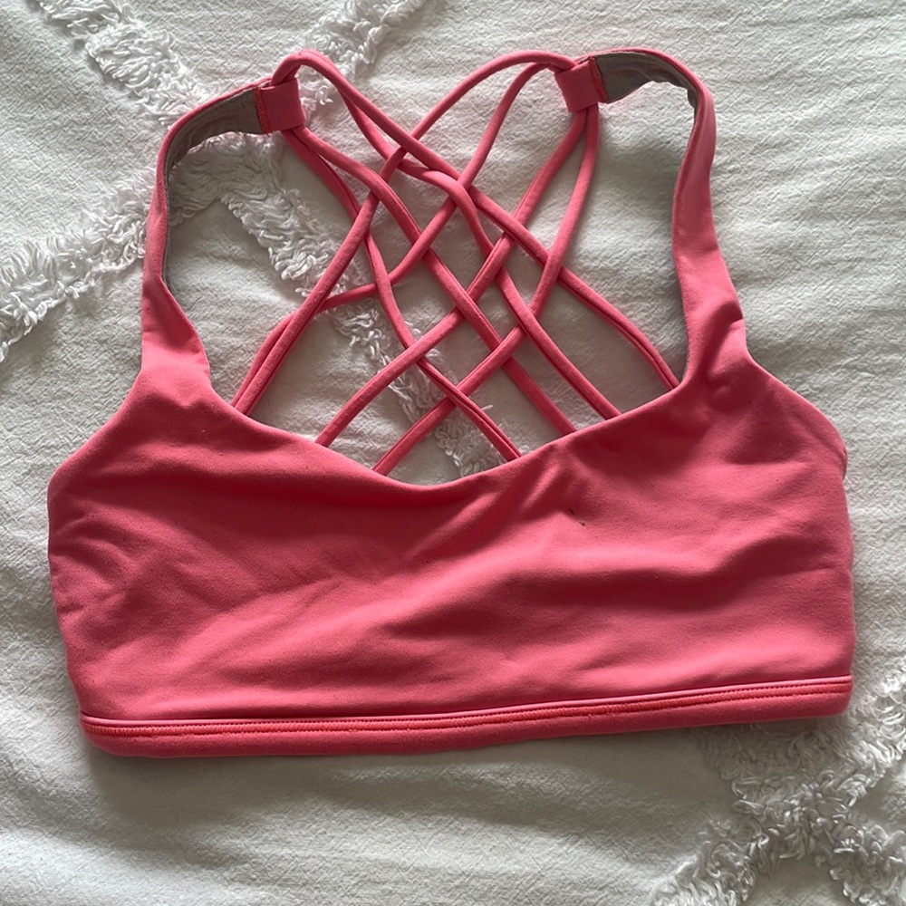 Lululemon sports bra